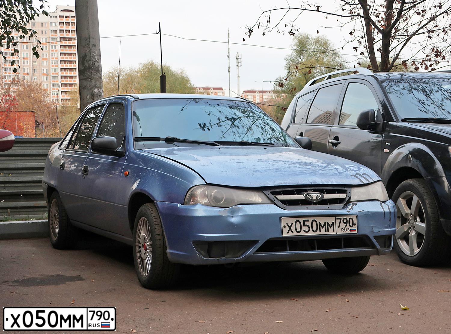 Фото автомобиля DAEWOO NEXIA, 2008 — госномер Х050ММ790. Цвет: ГОЛУБОЙ