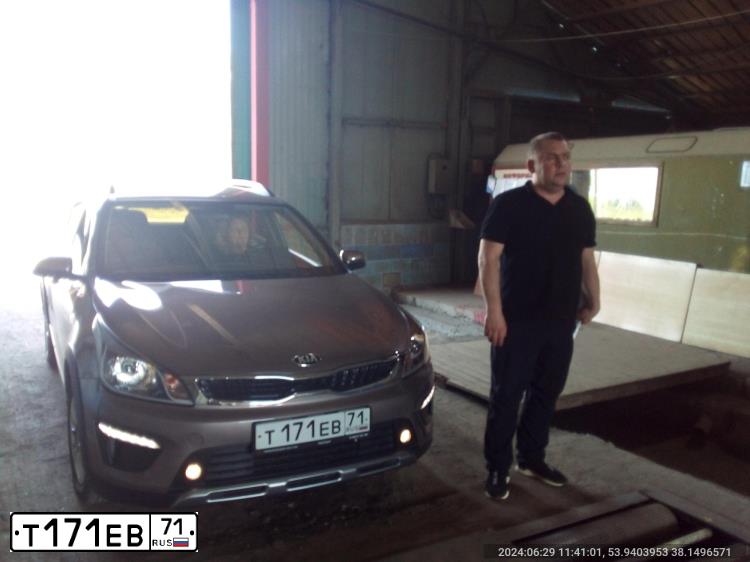 Фото автомобиля NISSAN QASHQAI, 2014 — госномер Т890РЕ71. Цвет: Темно-синий