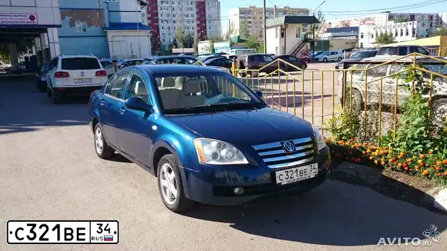 Фото автомобиля TAGAZ VORTEX ESTINA, 2010 — госномер В957ОО134. Цвет: СИНИЙ