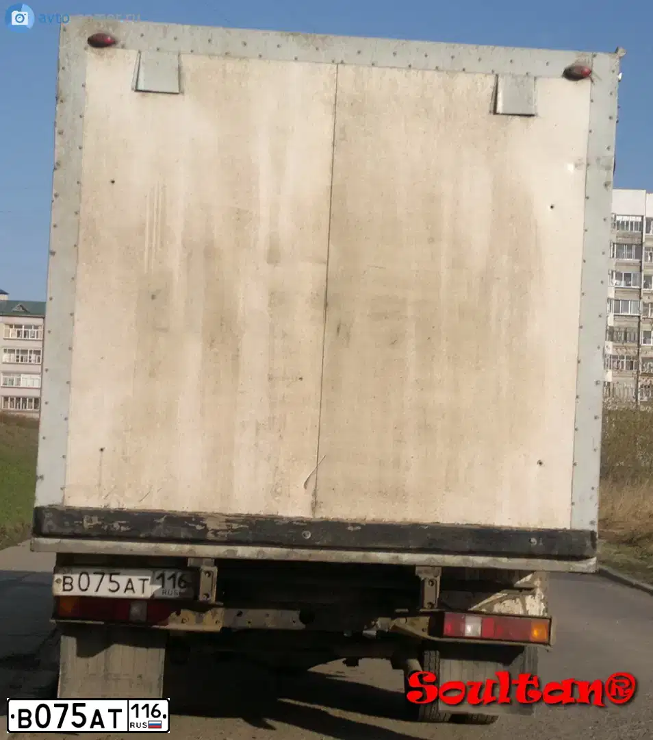 Фото автомобиля 2818-0000010-03, 2008 — госномер Е834СУ116. Цвет: Белый