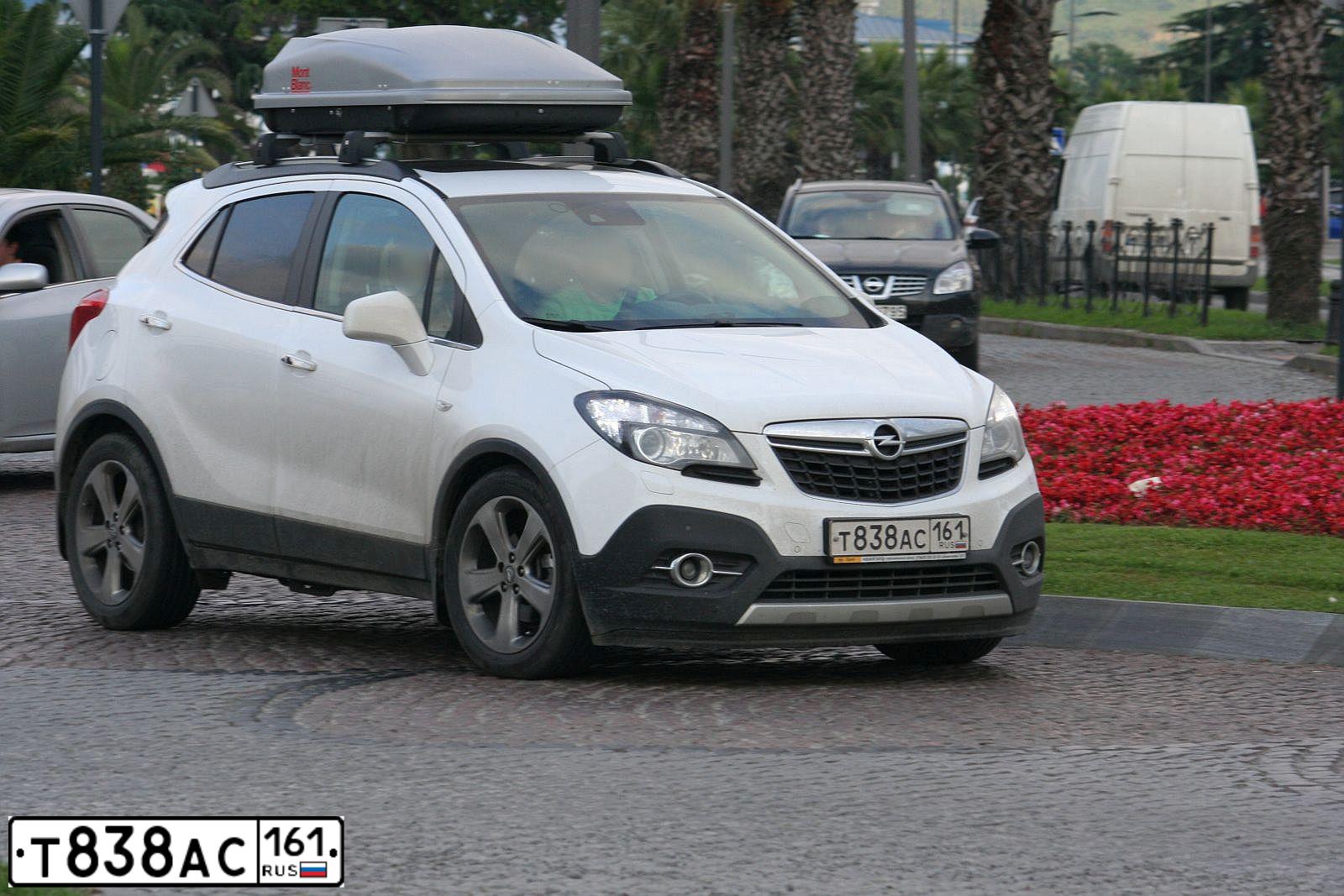 Фото автомобиля OPEL MOKKA, 2013 — госномер О170ТТ790