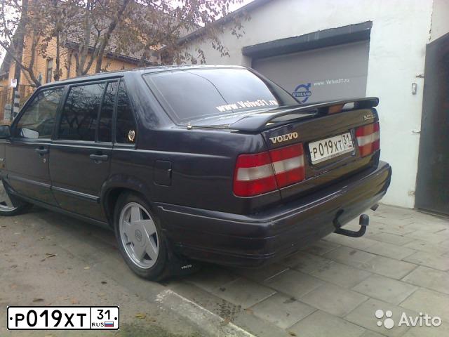 Фото автомобиля VOLVO 900-SERIE, 1990 — госномер У263УМ198. Цвет: ТЕМНО-СЕРЫЙ