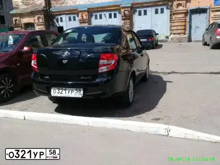 Фото автомобиля LADA 2190 GRANTA, 2014 — госномер О321УР58