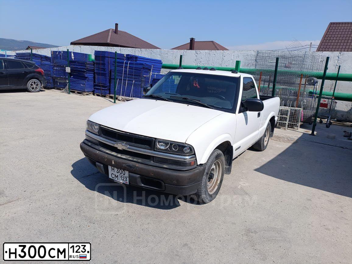 Фото автомобиля PEUGEOT BOXER, 2011 — госномер В559УТ01