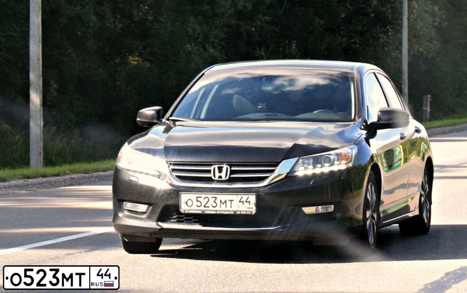 Фото автомобиля HONDA ACCORD, 2013 — госномер Х799КВ55. Цвет: ЧЕРНЫЙ