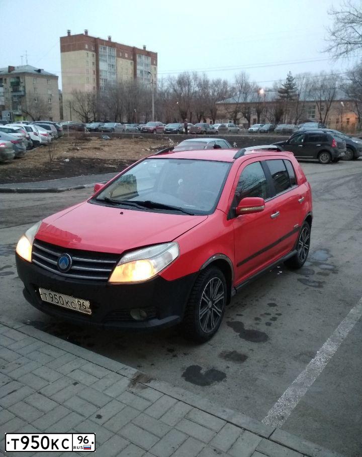Фото автомобиля FORD FOCUS, 2011 — госномер У308ОТ56. Цвет: Белый