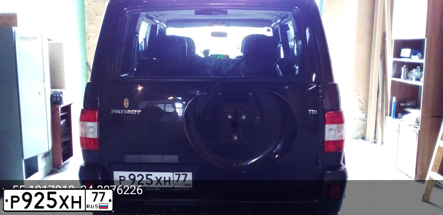 Фото автомобиля UAZ 3163 PATRIOT, 2013 — госномер Р925ХН77. Цвет: СИНЕ-ЗЕЛЕНЫЙ
