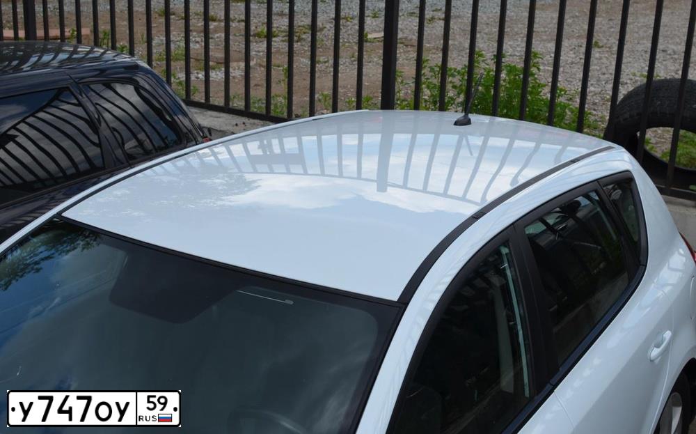 Фото автомобиля KIA CEE'D, 2011 — госномер У747ОУ59. Цвет: БЕЛЫЙ
