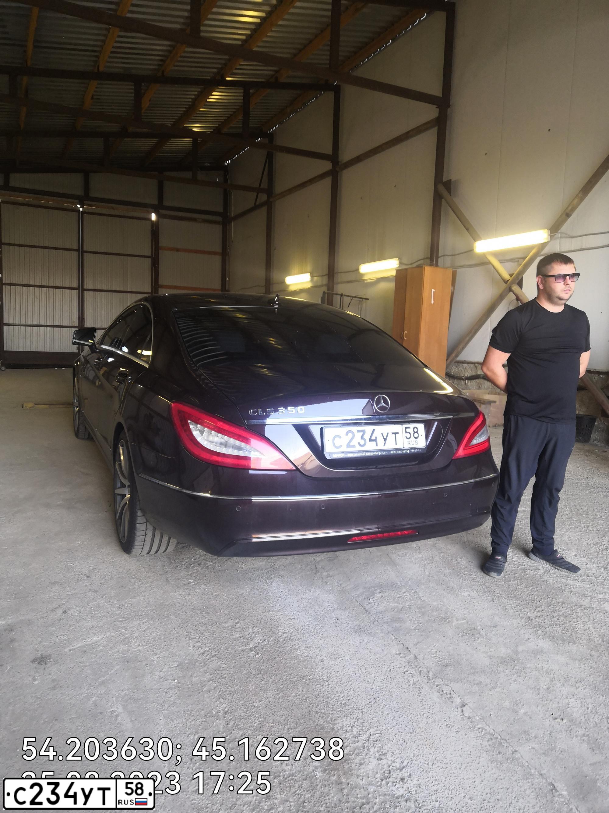 Фото автомобиля MERCEDES CLS-KLASSE, 2012 — госномер С234УТ58. Цвет: Коричневый