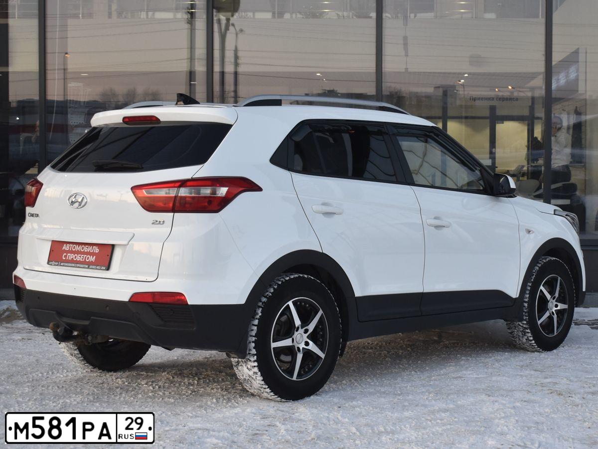 Фото автомобиля HYUNDAI CRETA, 2018 — госномер Е062ХР76. Цвет: Белый
