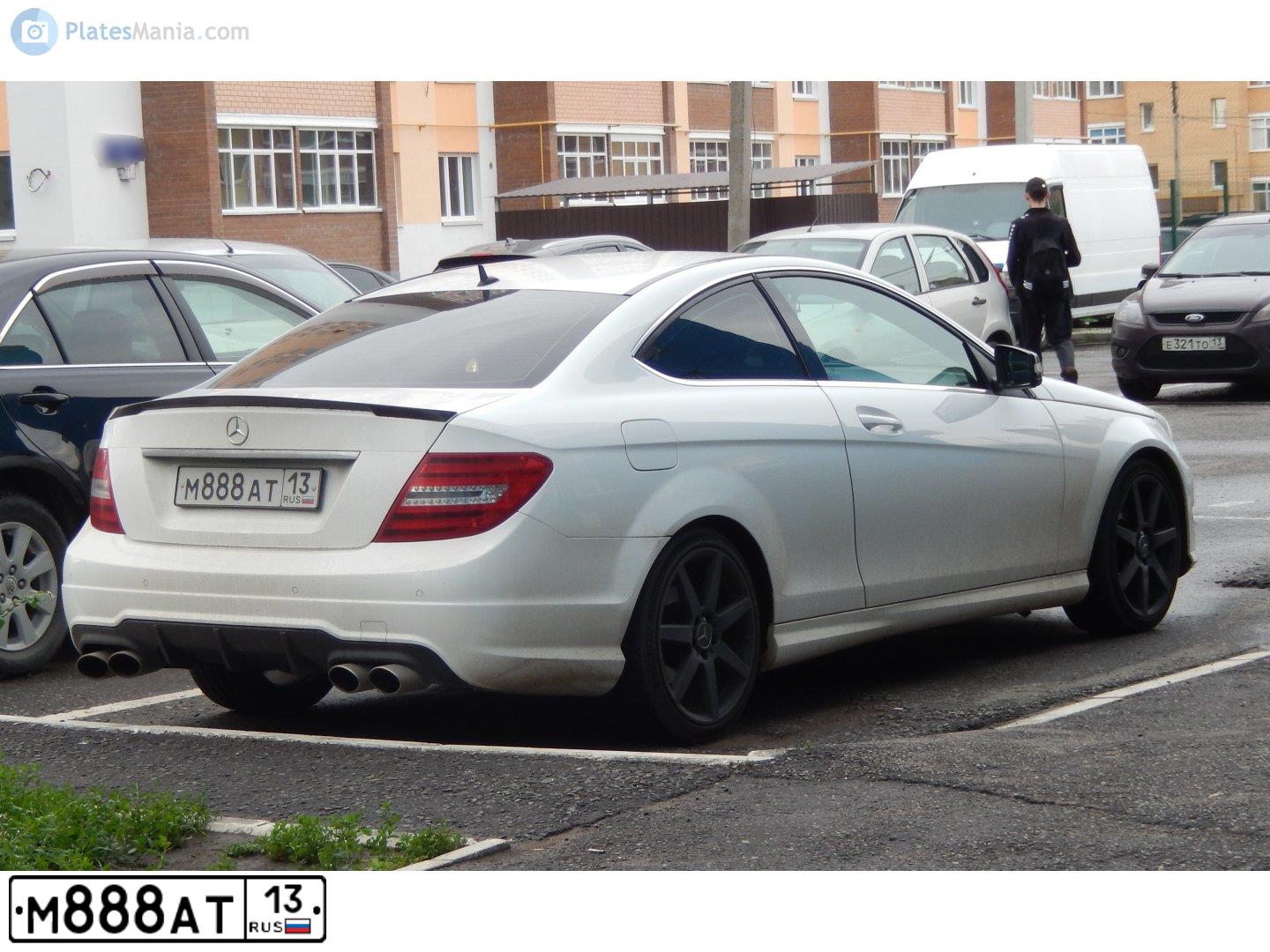 Фото автомобиля MERCEDES C-KLASSE, 2013 — госномер М888АТ13. Цвет: Белый