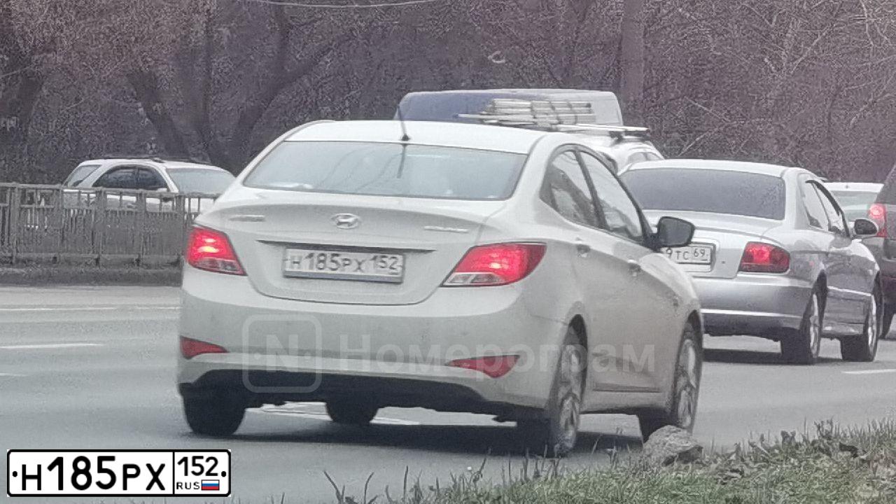 Фото автомобиля HYUNDAI SOLARIS, 2014 — госномер Н185РХ152. Цвет: БЕЖЕВЫЙ