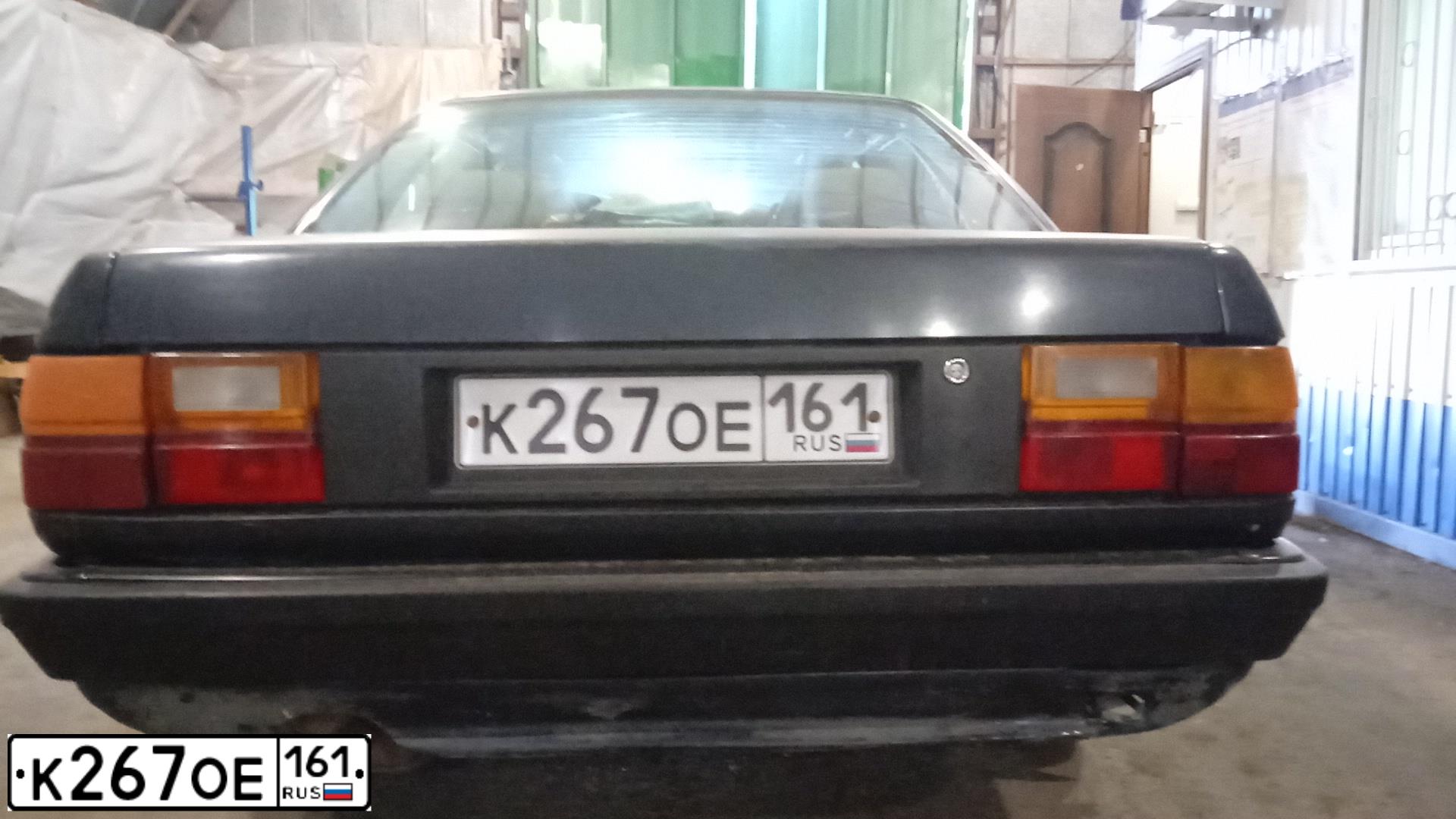 Фото автомобиля AUDI 100, 1989 — госномер К267ОЕ161. Цвет: Т.СИНИЙ