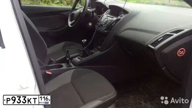 Фото автомобиля FORD FOCUS, 2012 — госномер М484КС716. Цвет: Белый