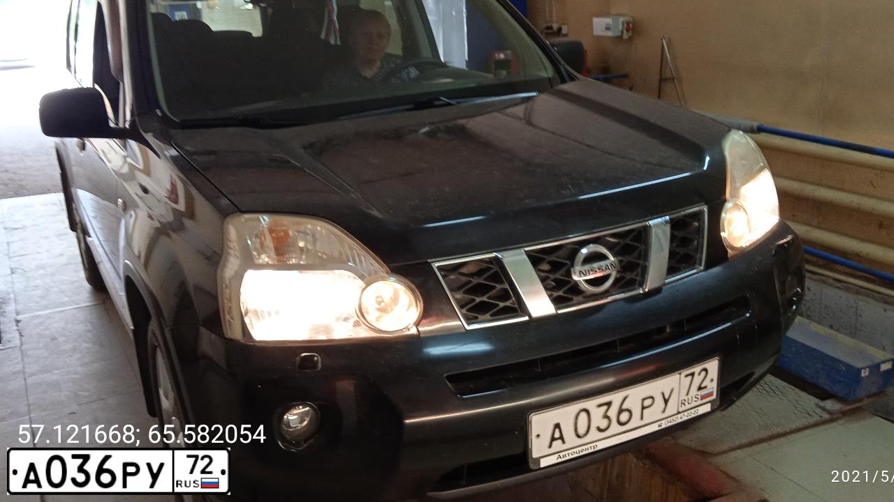 Фото автомобиля NISSAN X-TRAIL, 2008 — госномер А036РУ72. Цвет: ЧЕРНЫЙ