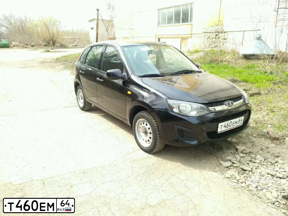 Фото автомобиля LADA 2192 KALINA, 2013 — госномер Т460ЕМ64. Цвет: Сине-Черный