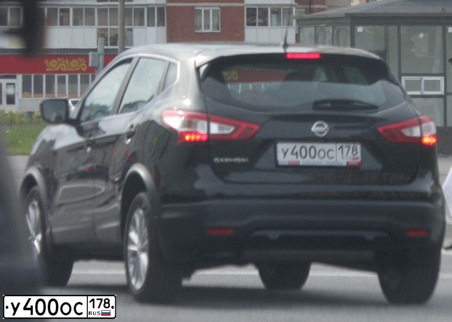 Фото автомобиля NISSAN QASHQAI, 2016 — госномер У400ОС178. Цвет: ЧЕРНЫЙ