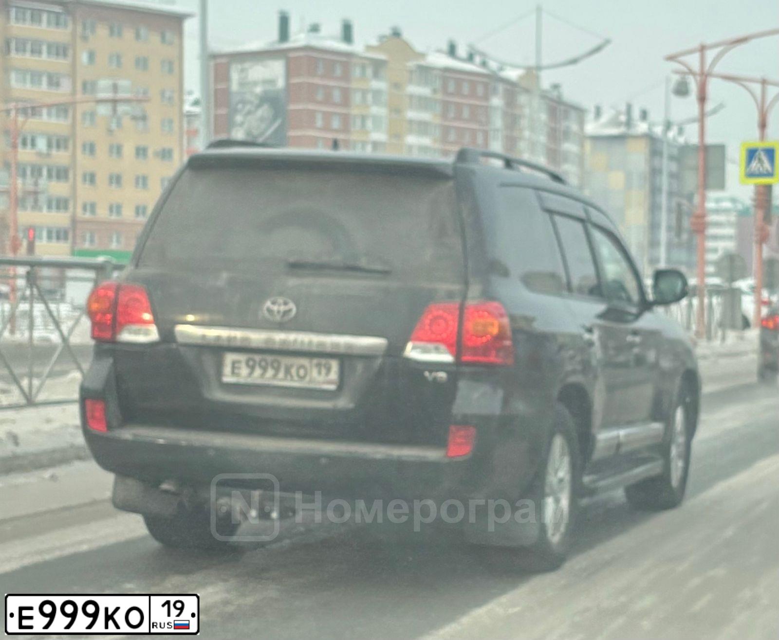 Фото автомобиля LADA 21099, 2002 — госномер М618МА19. Цвет: ЗОЛОТИСТО-СЕРЫЙ
