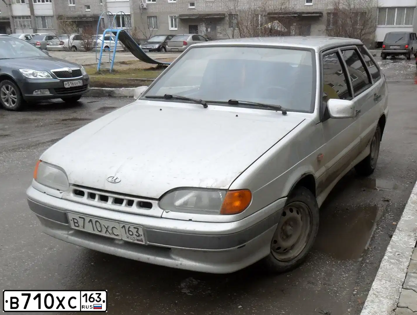Фото автомобиля LADA 2114, 2005 — госномер Н760КЕ763. Цвет: Серебристый