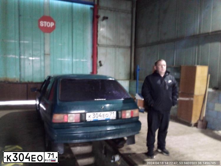 Фото автомобиля IZH 2126, 2001 — госномер К304ЕО71. Цвет: ЗЕЛЕНАЯ МУРЕНА
