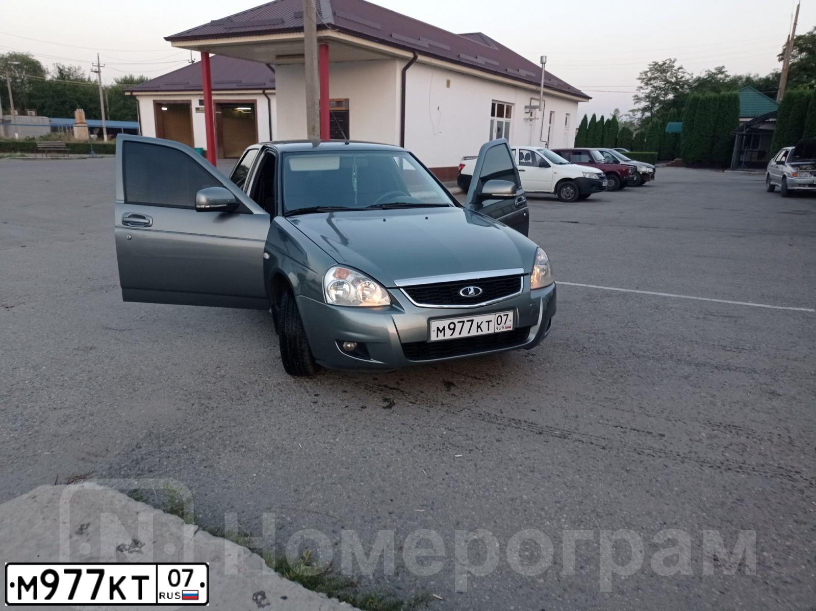 Фото автомобиля LADA 2170 PRIORA, 2010 — госномер М977КТ07. Цвет: СРЕДН СЕРО-ЗЕЛЕН МЕТ