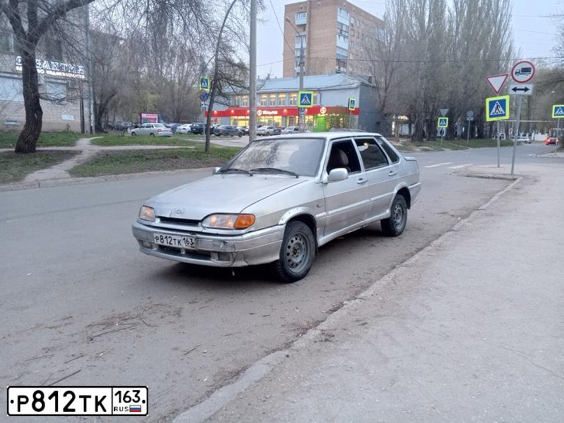 Фото автомобиля LADA 2115 SAMARA, 2002 — госномер Р812ТК163. Цвет: СВЕТЛО-СЕРЕБ МЕТАЛИК