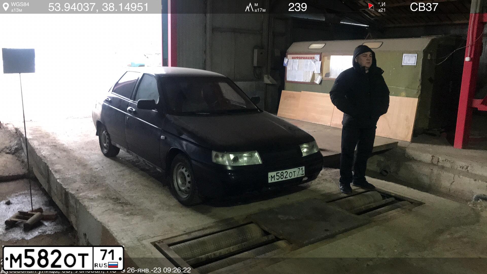 Фото автомобиля LADA 2112, 2006 — госномер М582ОТ71. Цвет: ГРАФИТОВЫЙ МЕТАЛЛИК