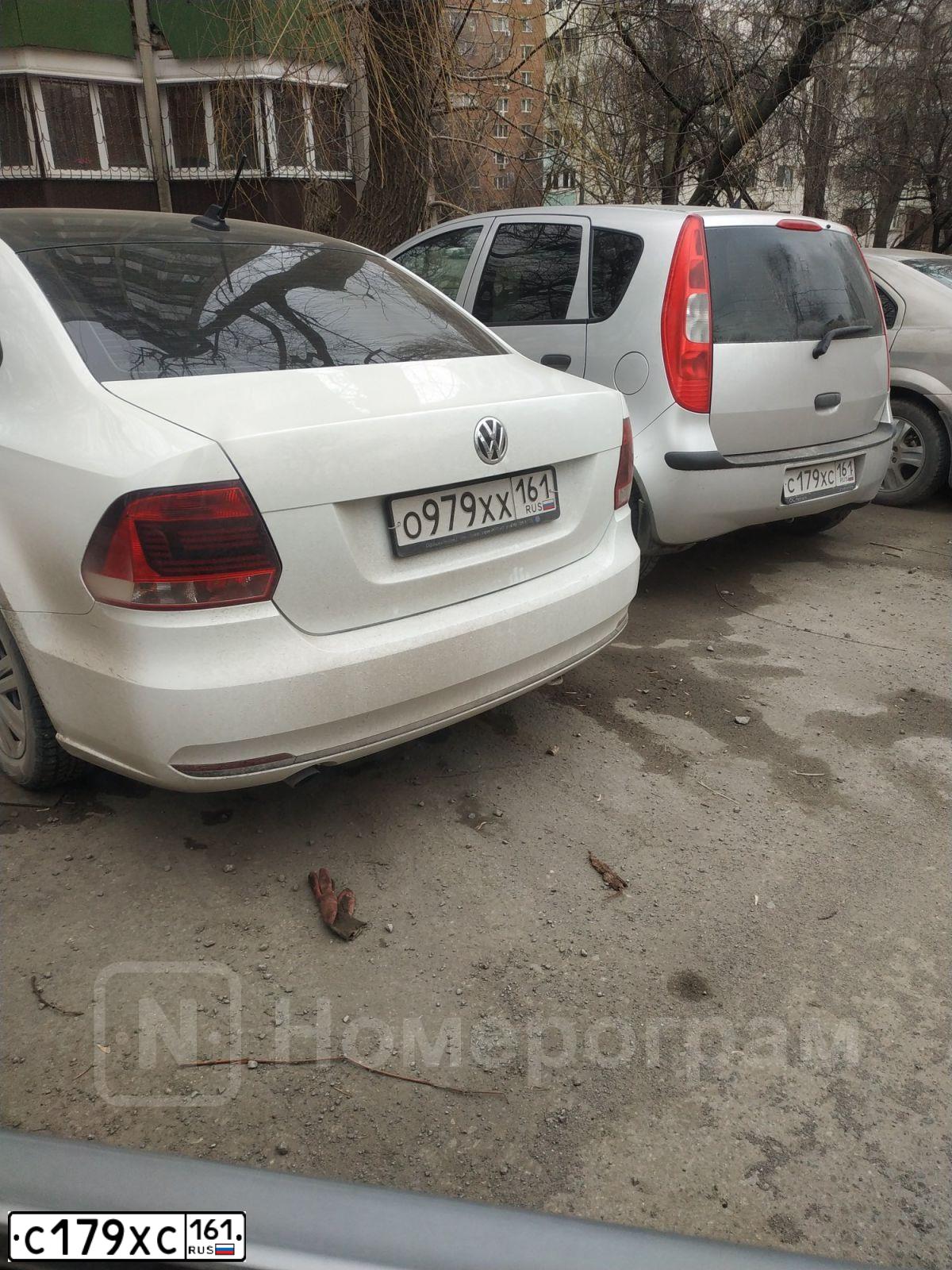 Фото автомобиля MITSUBISHI COLT, 2007 — госномер С179ХС161. Цвет: серебристый