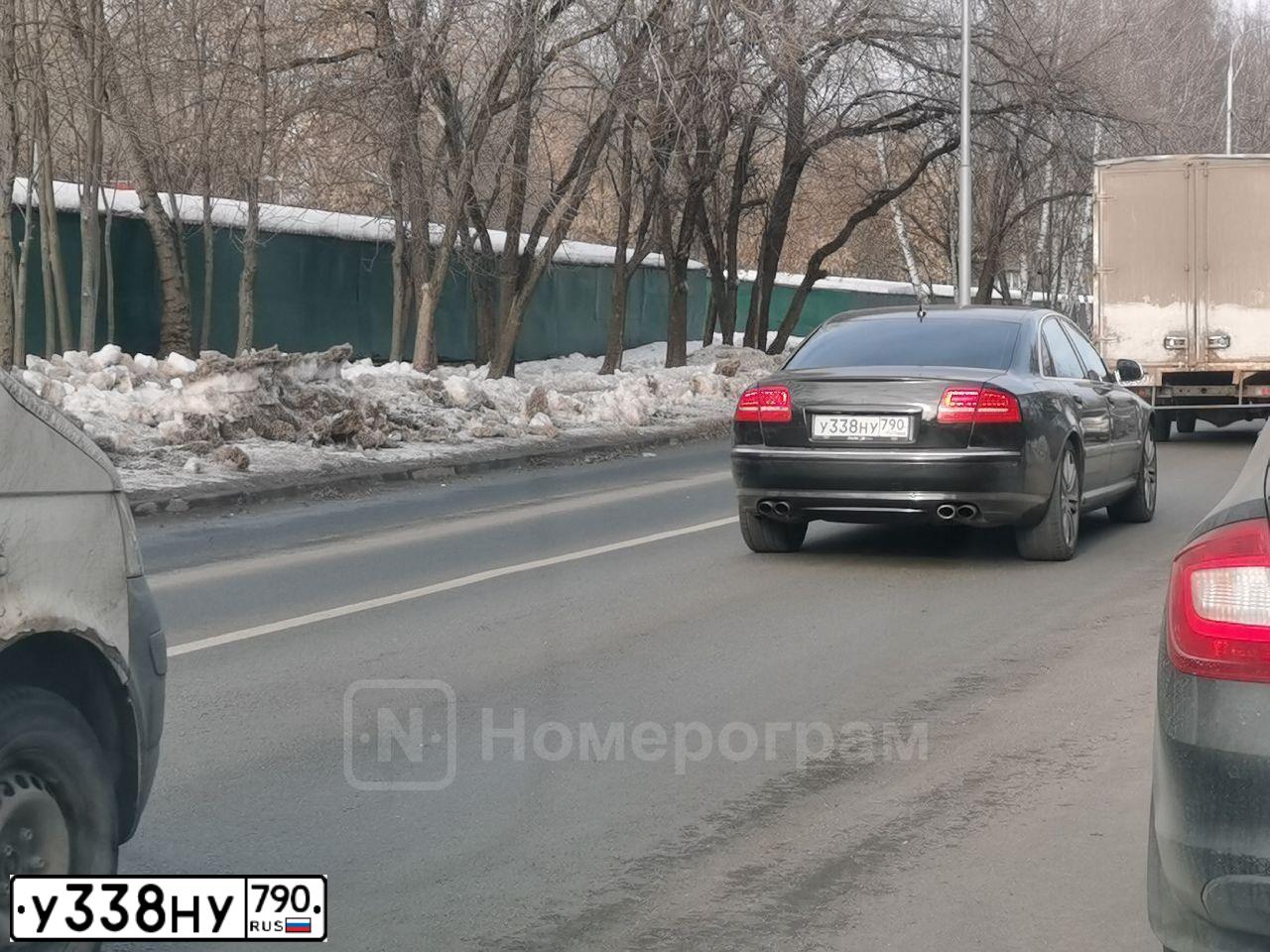 Фото автомобиля AUDI S8, 2006 — госномер О316ТН46. Цвет: ЧЕРНЫЙ