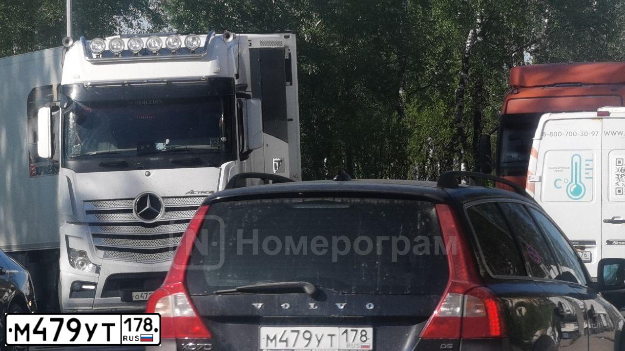 Фото автомобиля VOLVO XC70, 2010 — госномер М479УТ178. Цвет: ЧЕРНЫЙ