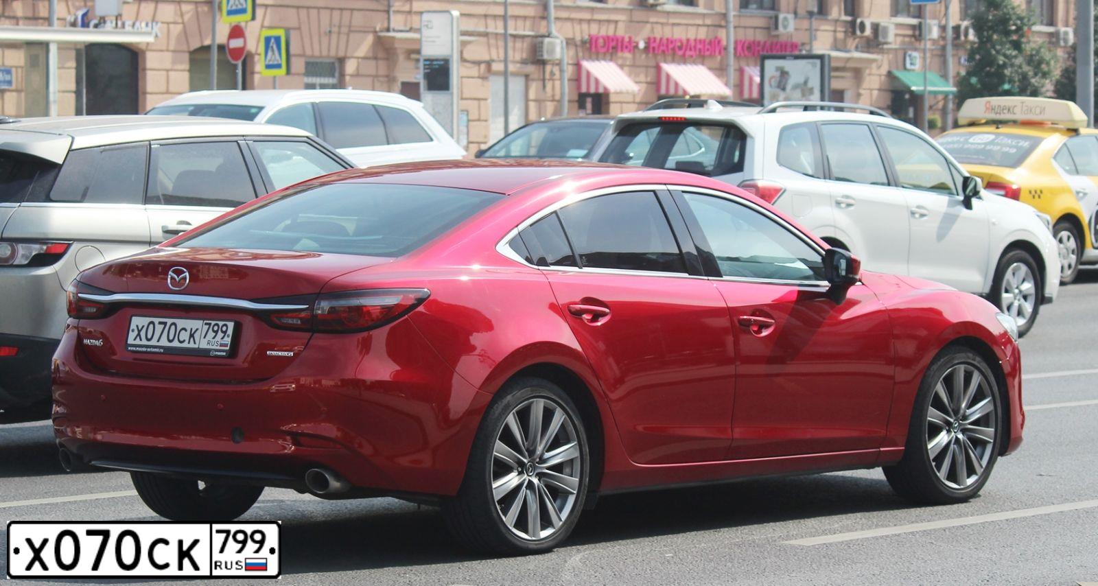Фото автомобиля MAZDA 6, 2019 — госномер Х070СК799. Цвет: КРАСНЫЙ
