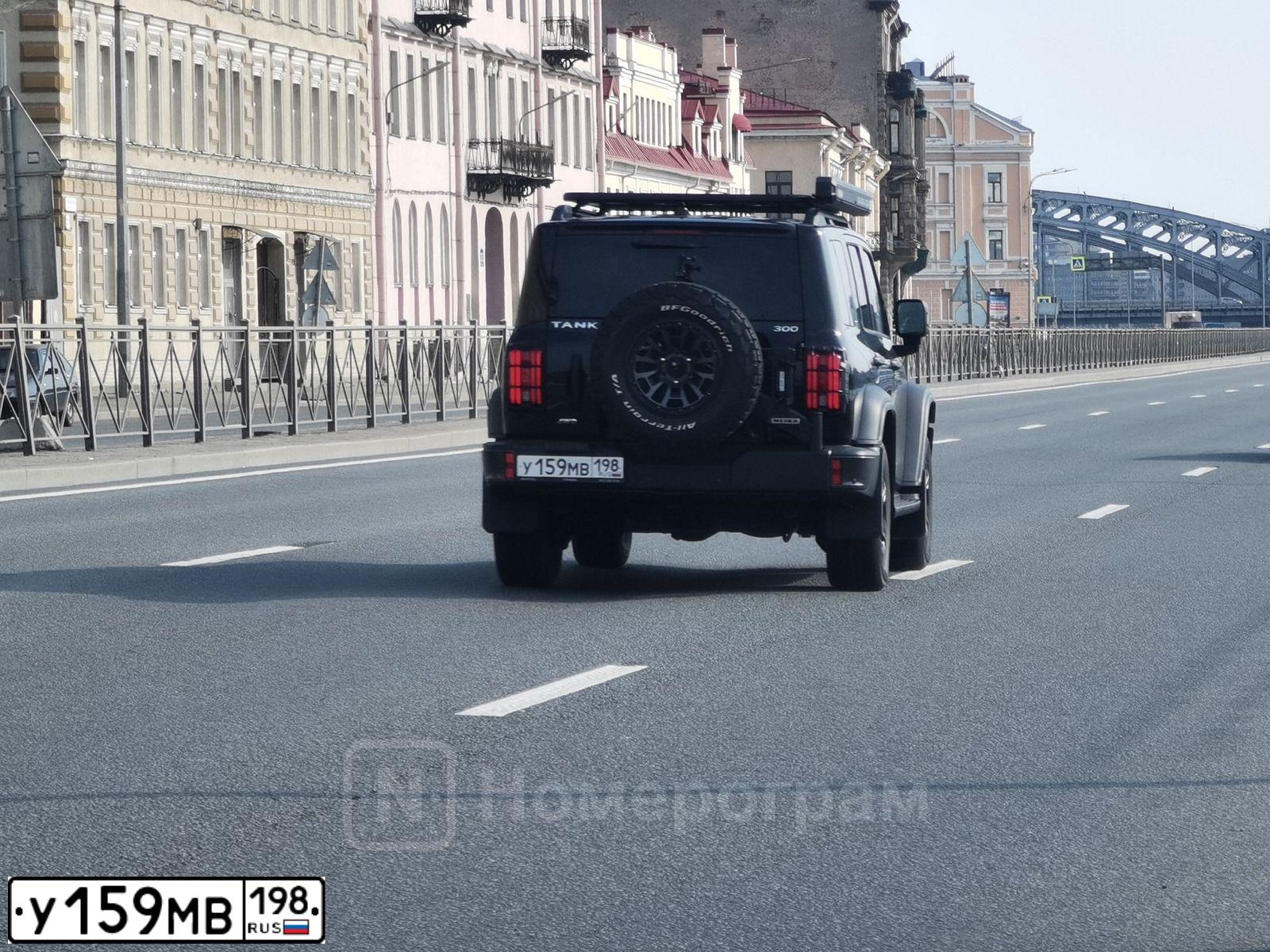 Фото автомобиля TANK GWM  300, 2024 — госномер У159МВ198. Цвет: ЧЕРНЫЙ