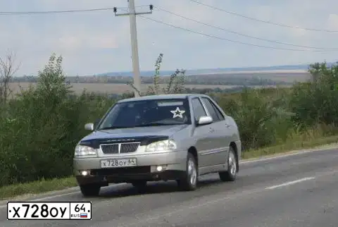 Фото автомобиля CHERY ЧЕРИ SQR7162 АМУЛЕТ, 2006 — госномер Р666СО54. Цвет: СЕРЫЙ