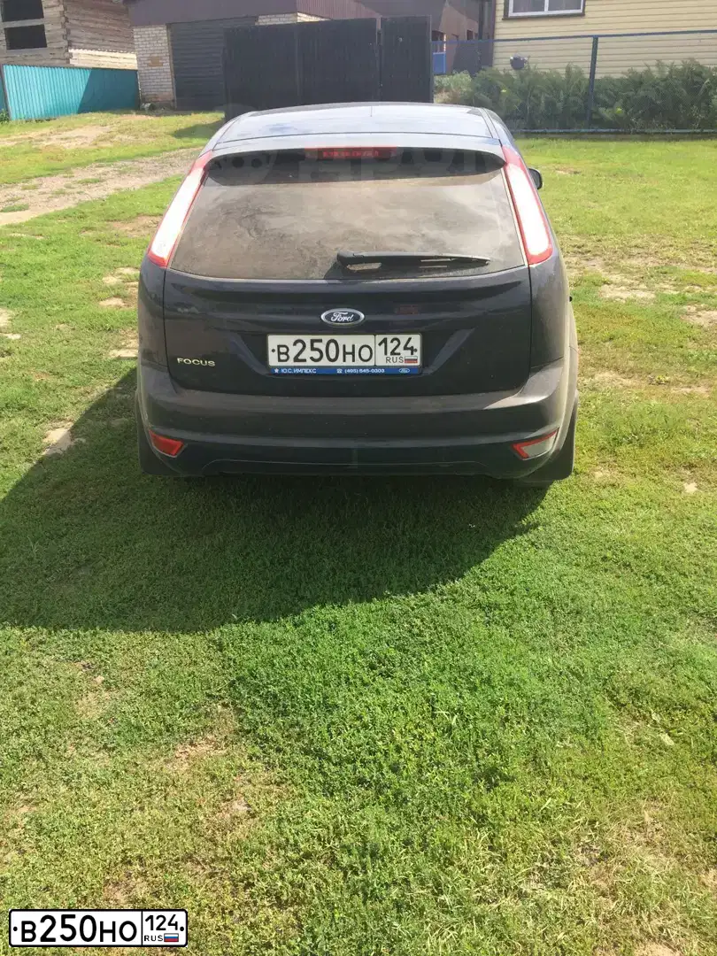 Фото автомобиля FORD FOCUS, 2011 — госномер Н363КТ19. Цвет: ТЕМНО - СИНИЙ