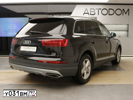 Фото автомобиля AUDI Q7, 2016 — госномер У513АМ250. Цвет: ЧЕРНЫЙ