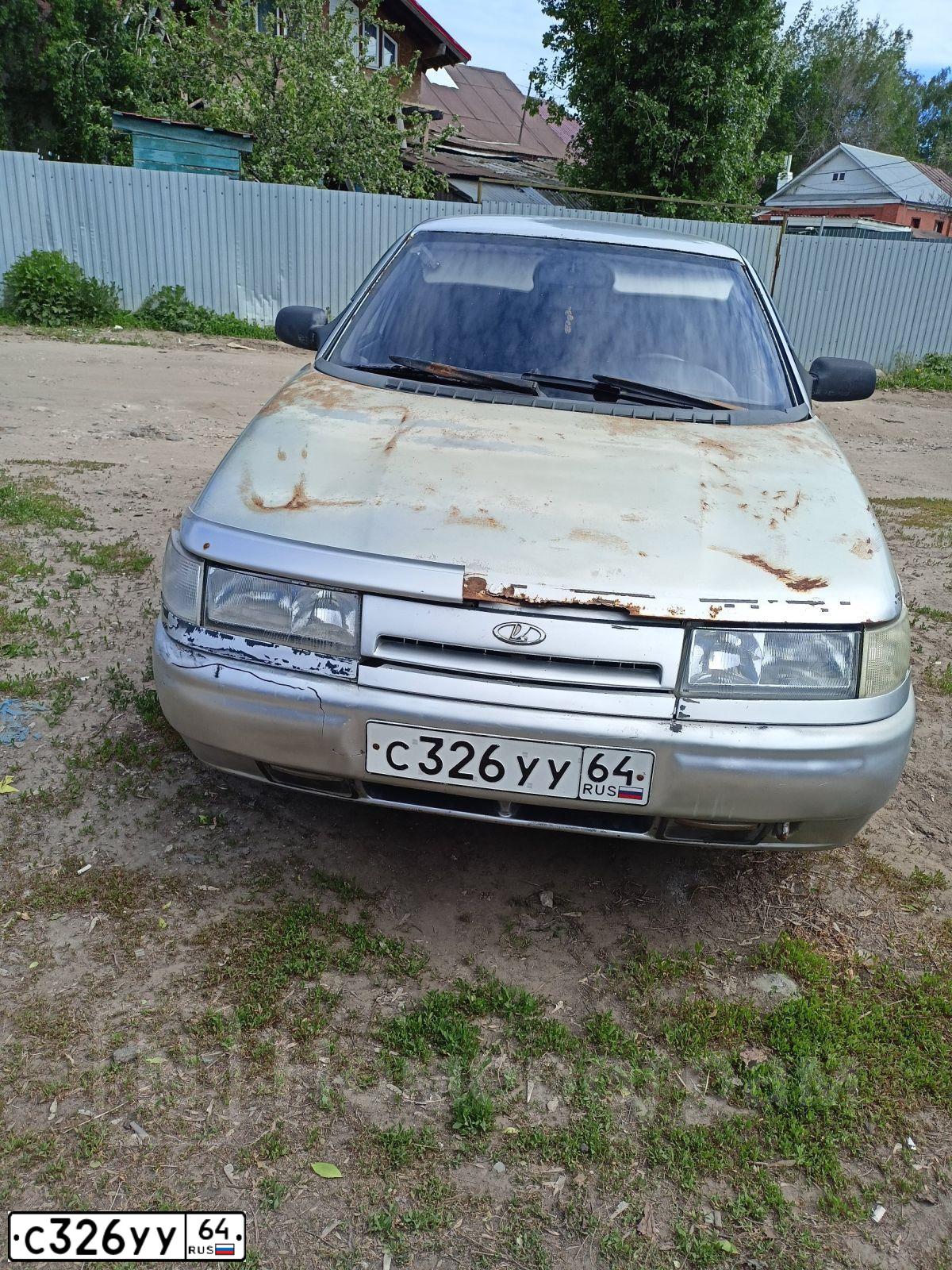 Фото автомобиля VOLKSWAGEN GOLF, 1998 — госномер С326УУ64. Цвет: БЕЛЫЙ