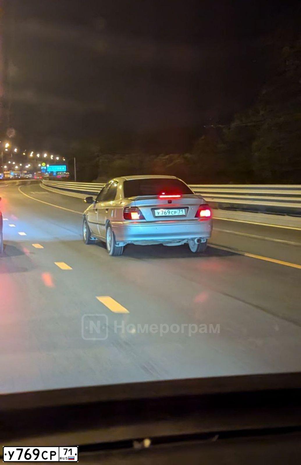 Фото автомобиля HONDA ACCORD, 2000 — госномер У769СР71. Цвет: СВЕТЛО-СЕРЫЙ