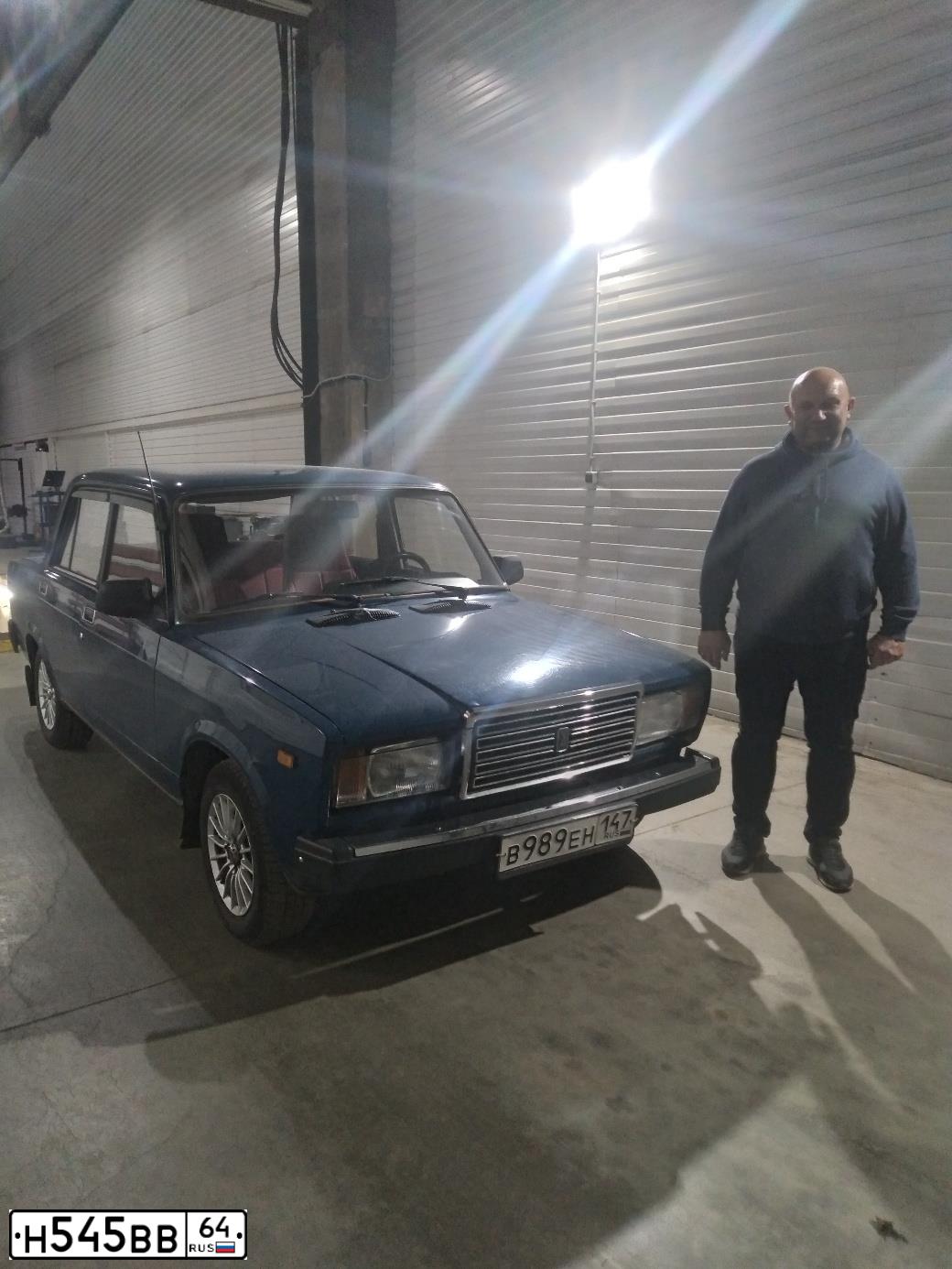 Фото автомобиля LADA 2107 LADA, 2002 — госномер С205СА198. Цвет: СИНЕ ЗЕЛЕНЫЙ