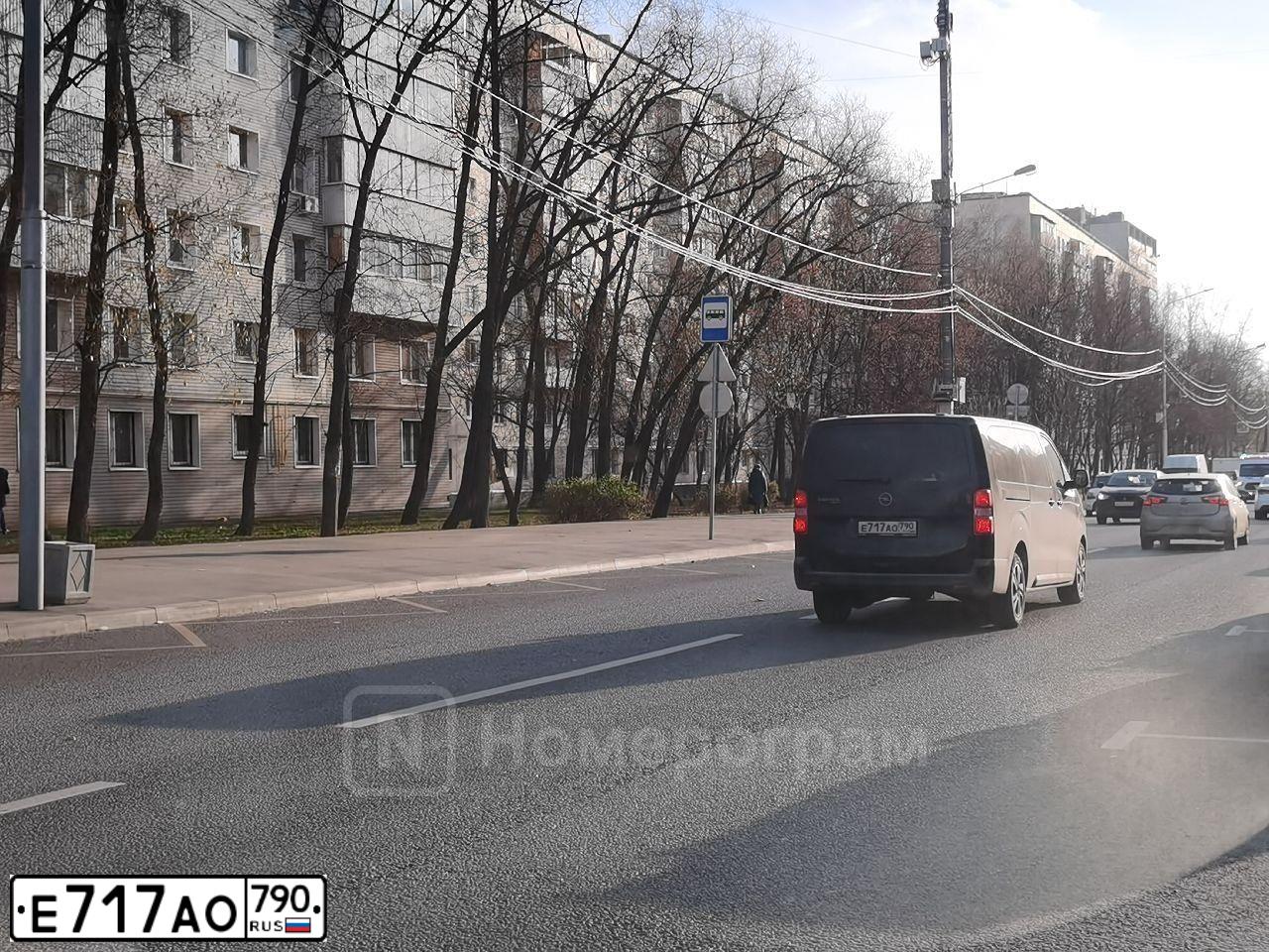 Фото автомобиля OPEL ZAFIRA, 2019 — госномер А506АС550