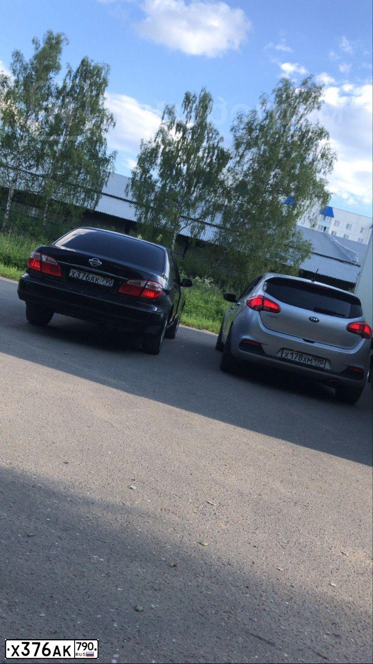 Фото автомобиля NISSAN MAXIMA, 2004 — госномер Х376АК790. Цвет: ЧЕРНЫЙ