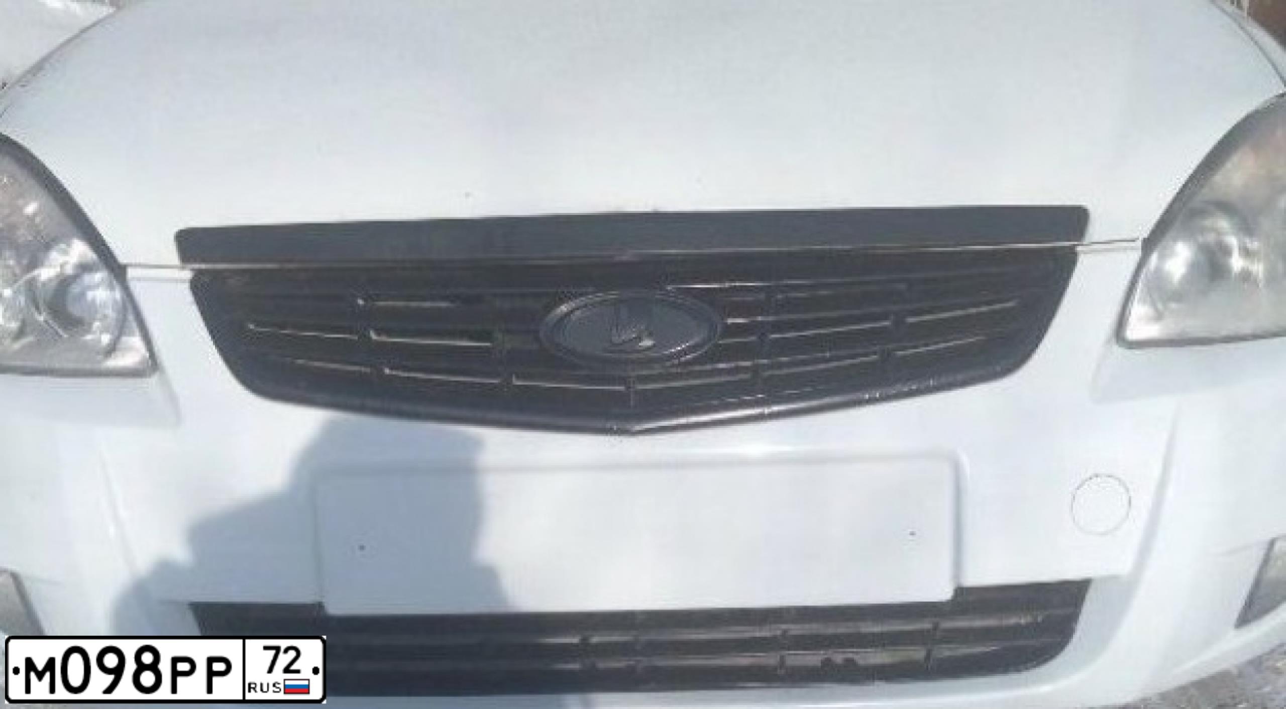 Фото автомобиля LADA 2170 PRIORA, 2010 — госномер М098РР72. Цвет: Белый