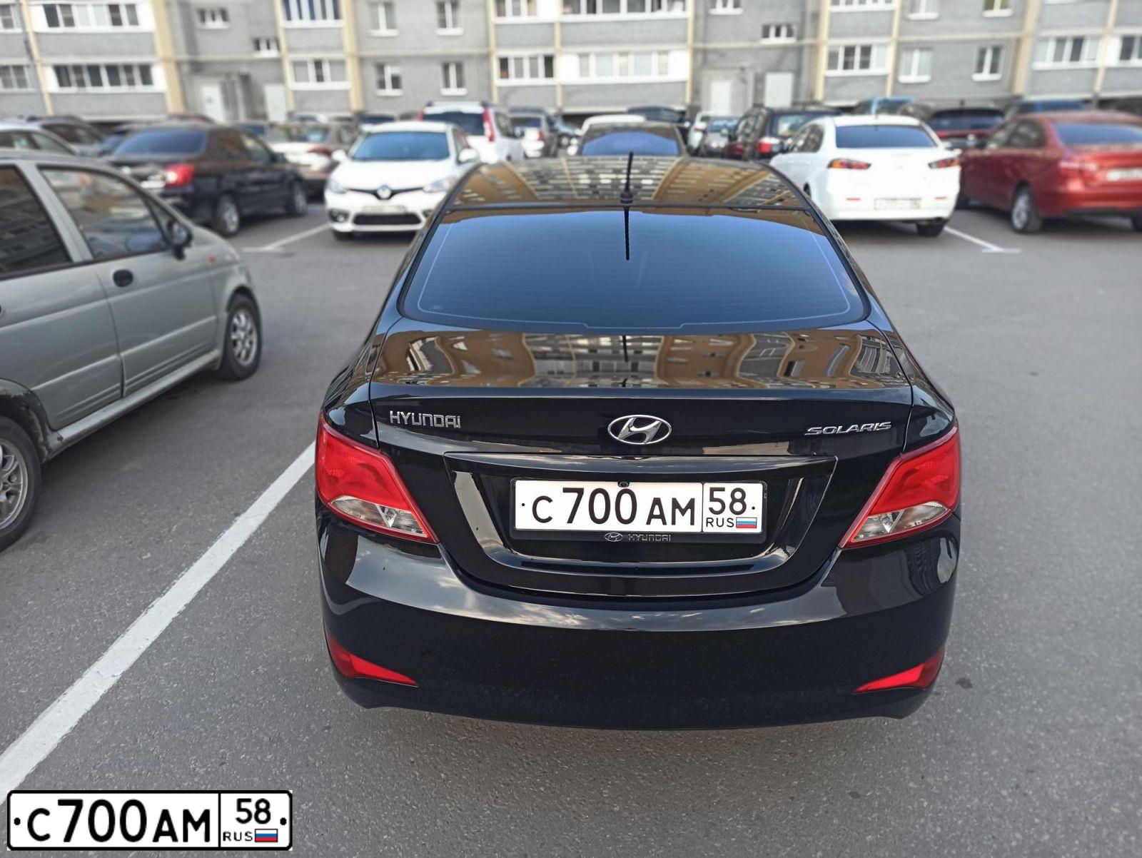 Фото автомобиля TOYOTA CAMRY, 2018 — госномер Х287ТМ763. Цвет: ТЕМНО-СИНИЙ МЕТАЛЛИК