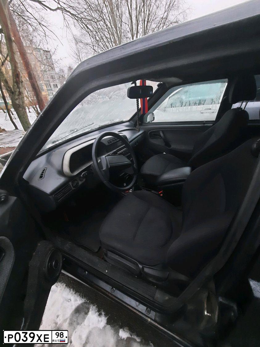 Фото автомобиля LADA 2114 SAMARA, 2008 — госномер Р039ХЕ98. Цвет: ГРАФИТОВЫЙ МЕТАЛИК