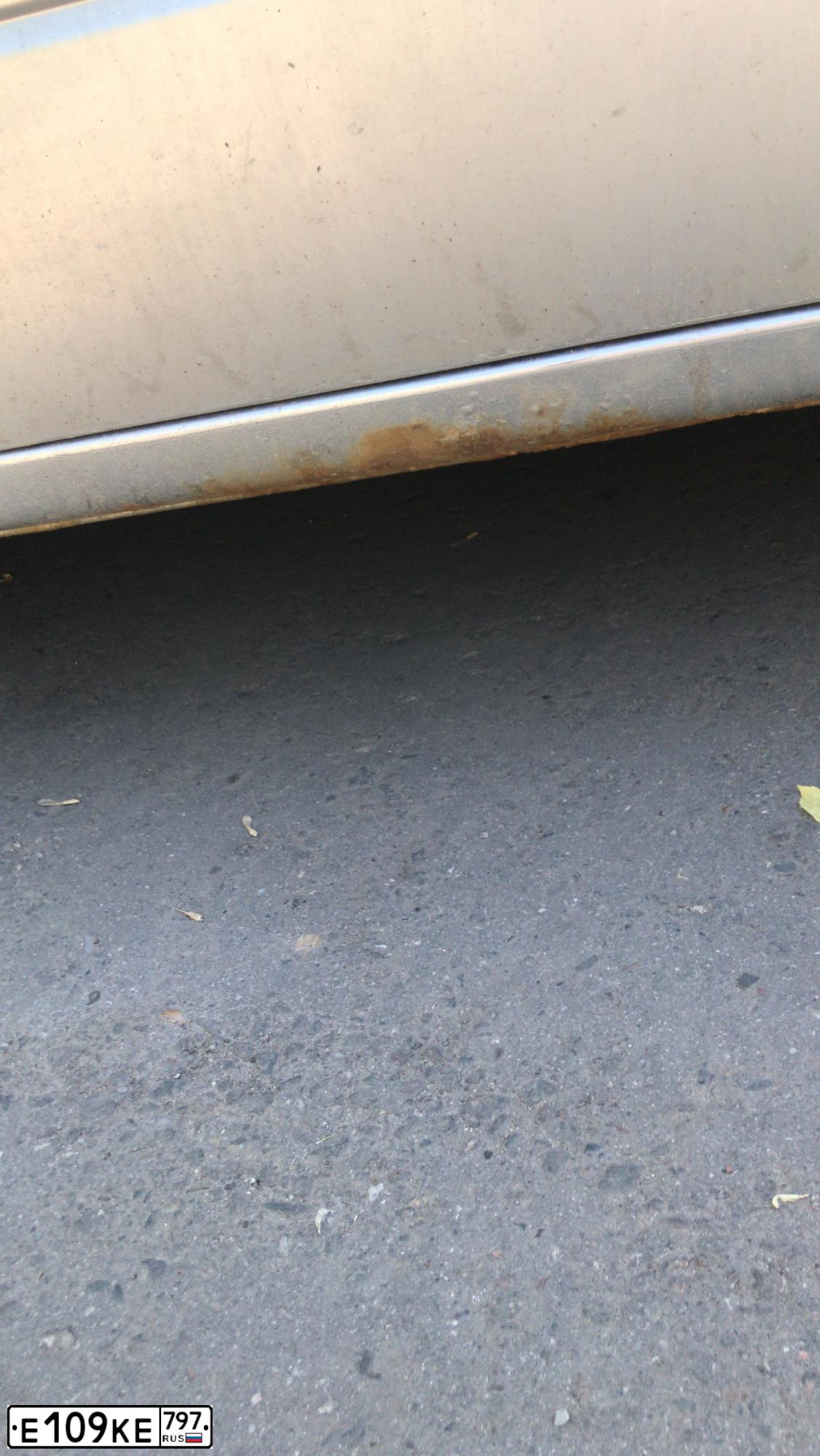 Фото автомобиля MITSUBISHI LANCER, 2004 — госномер О055ТХ62. Цвет: СЕРЫЙ СВЕТЛЫЙ