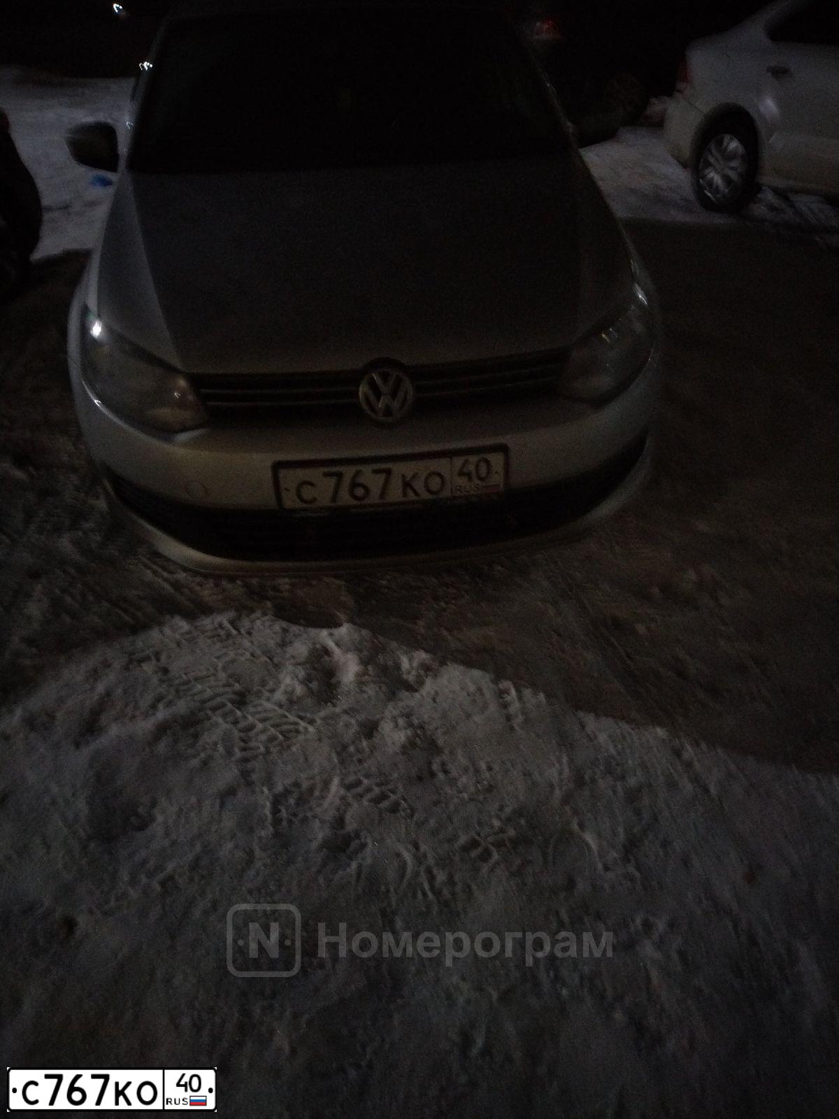 Фото автомобиля VOLKSWAGEN POLO, 2014 — госномер С767КО40. Цвет: Серый