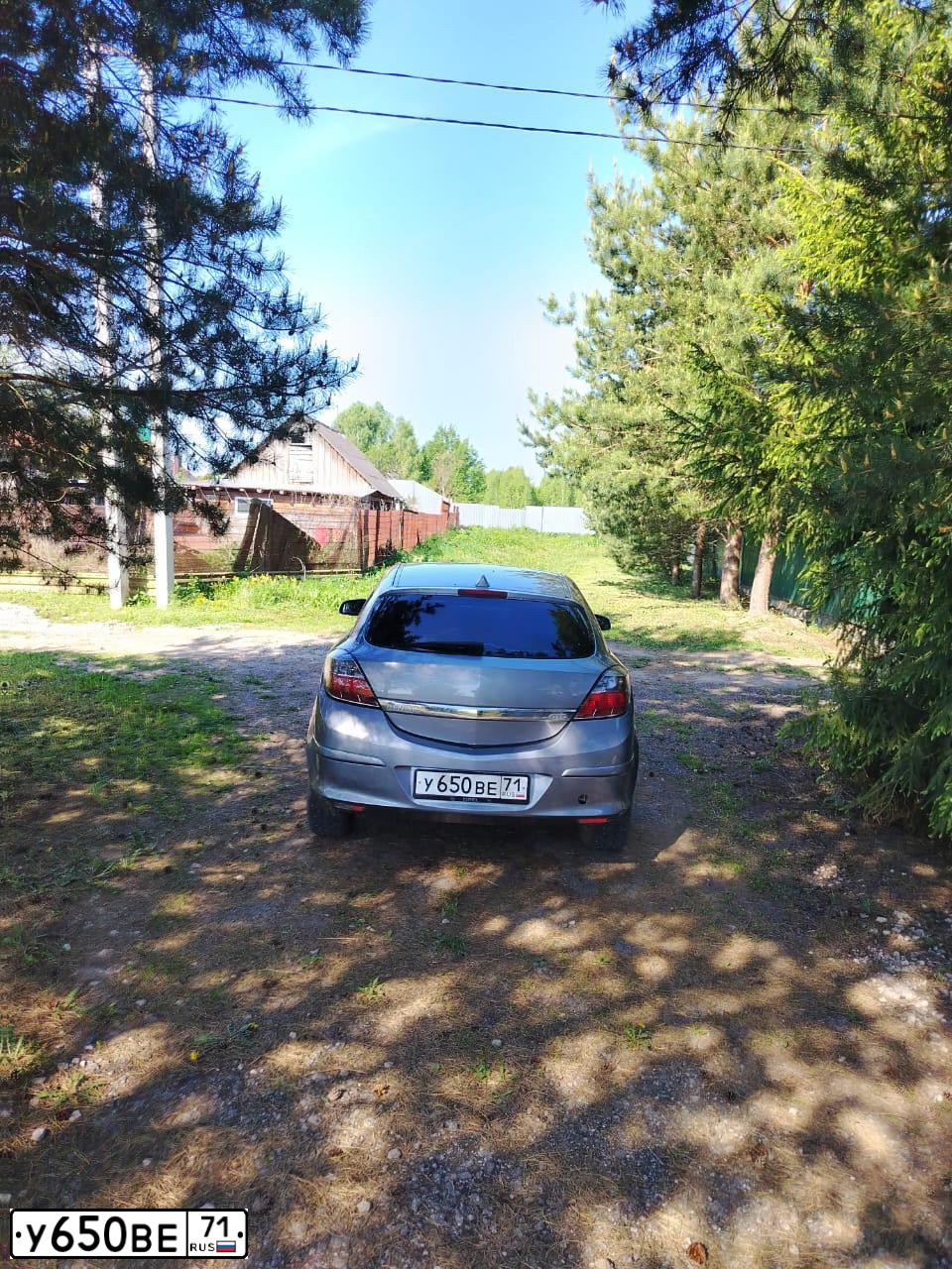 Фото автомобиля OPEL ASTRA, 2008 — госномер У650ВЕ71. Цвет: СЕРЫЙ