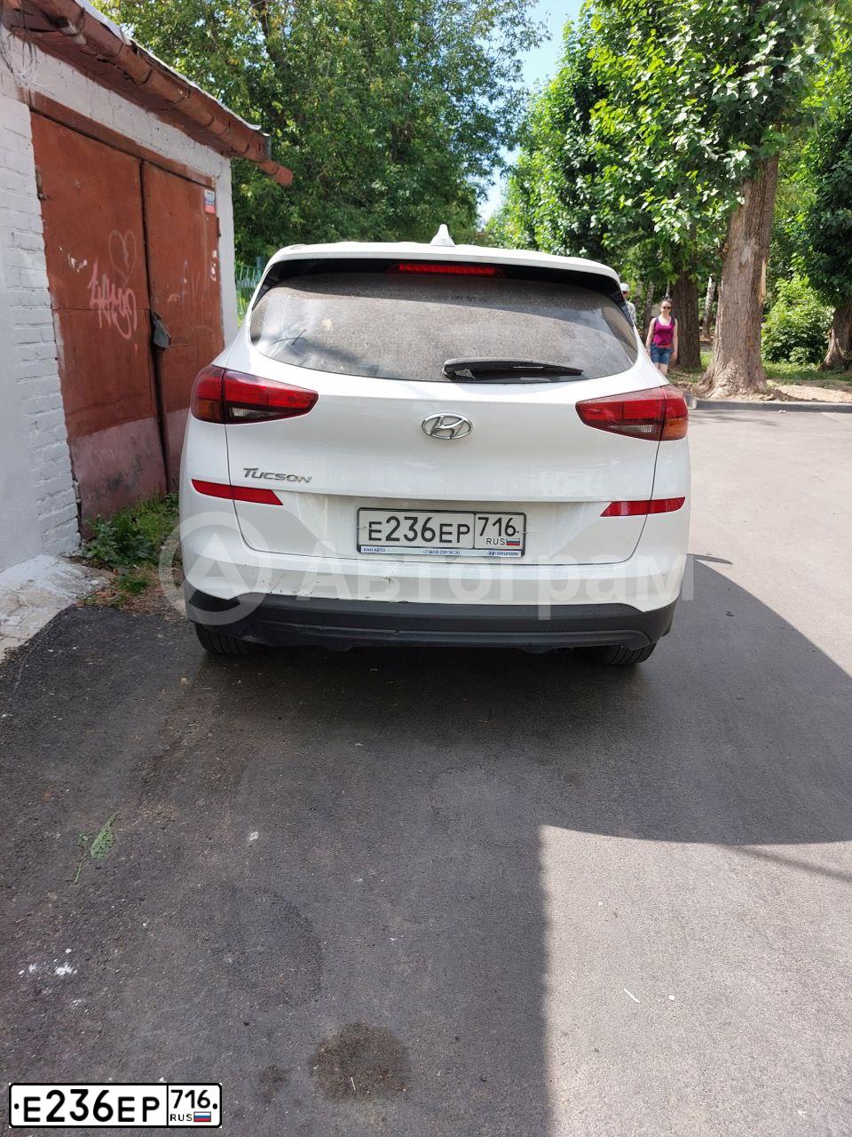 Фото автомобиля RENAULT DUSTER, 2016 — госномер Р188ВЕ11. Цвет: ТЕМНО-КОРИЧНЕВЫЙ