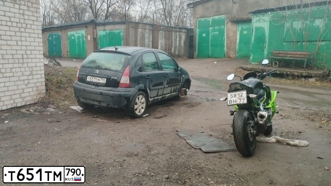 Фото автомобиля CITROEN C3 PICASSO, 2006 — госномер У028ЕТ550