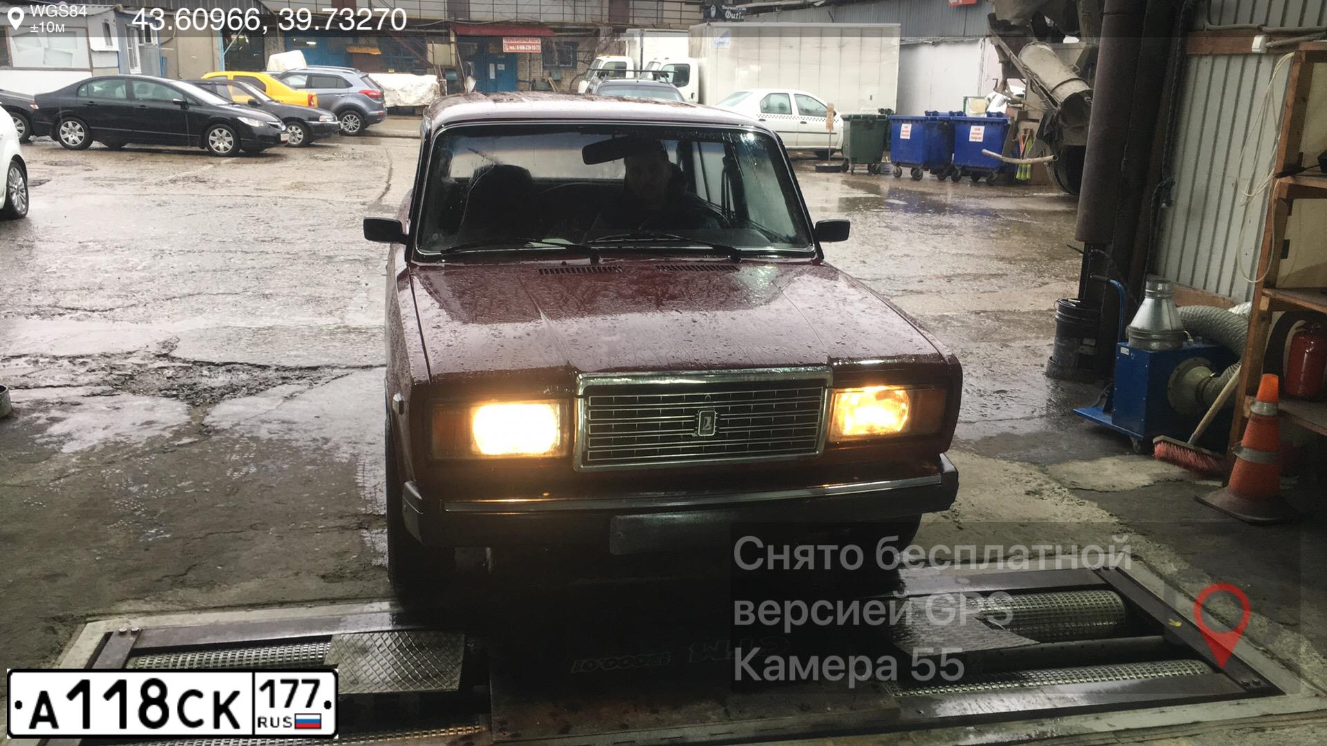 Фото автомобиля LADA 2104 LADA, 2007 — госномер Т330АА193. Цвет: ТЕМНО-КРАСНЫЙ