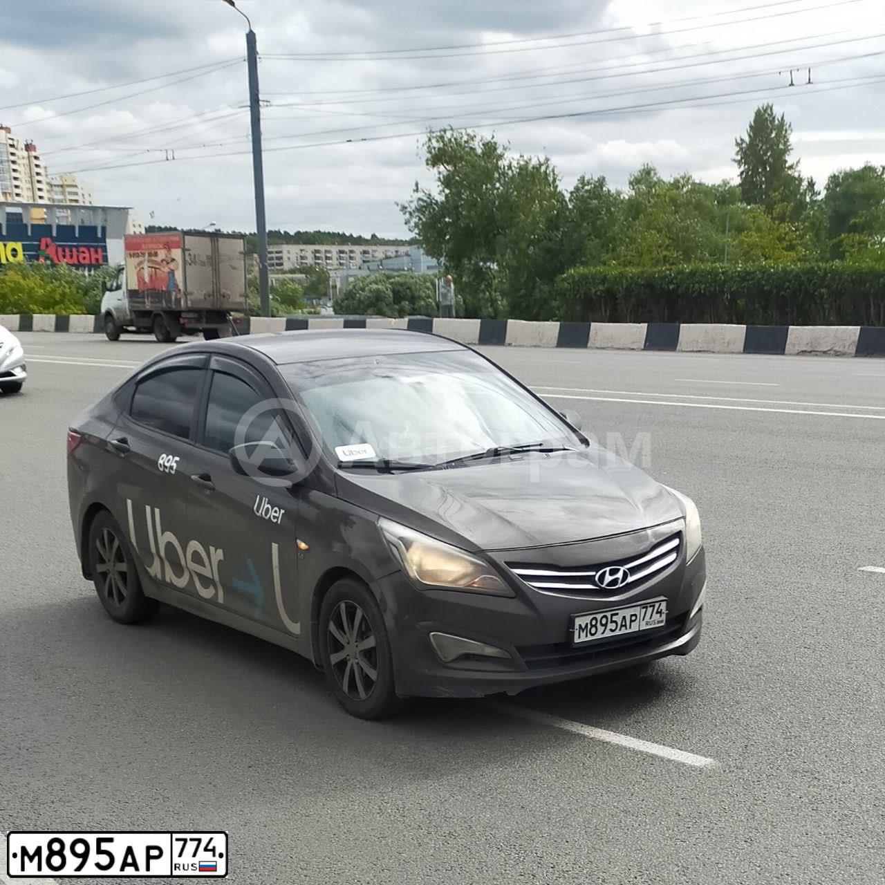 Фото автомобиля HYUNDAI SOLARIS, 2015 — госномер Р759РВ799. Цвет: Коричневый